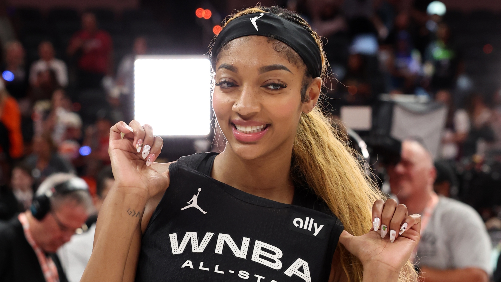 Angel Reese Net Worth & Earnings in 2025: How Much Does Chicago Sky Star Make?
