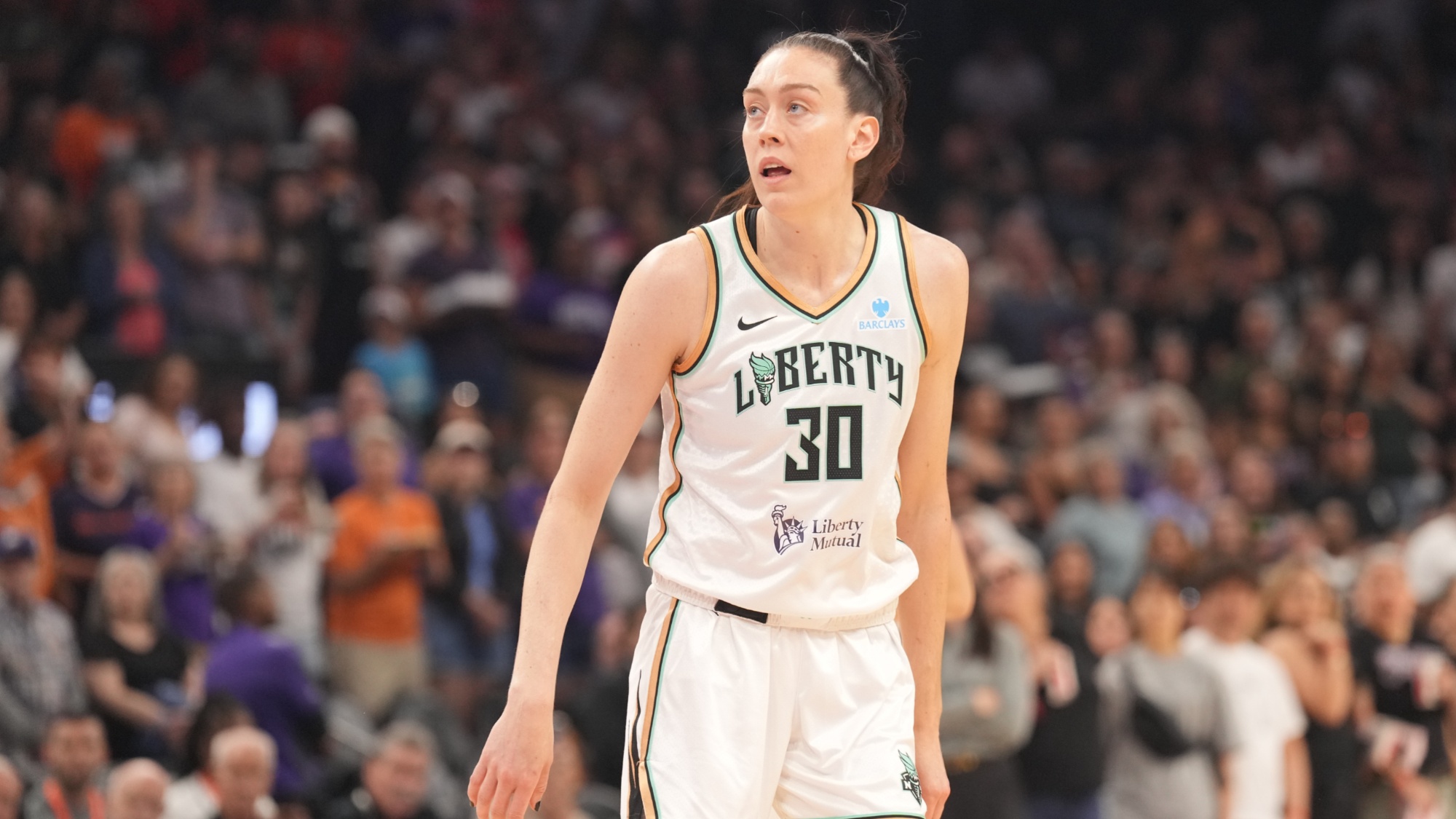 Breanna Stewart&rsquo;s Leg Injury Receives Six-Word Update from New York Liberty Coach