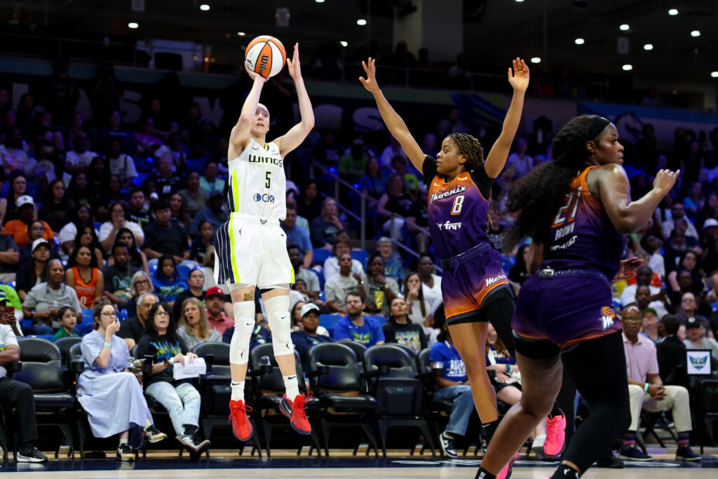 Dallas Wings&rsquo; Paige Bueckers Shatters 19-Year Long Standing WNBA Record Against Phoenix Mercury