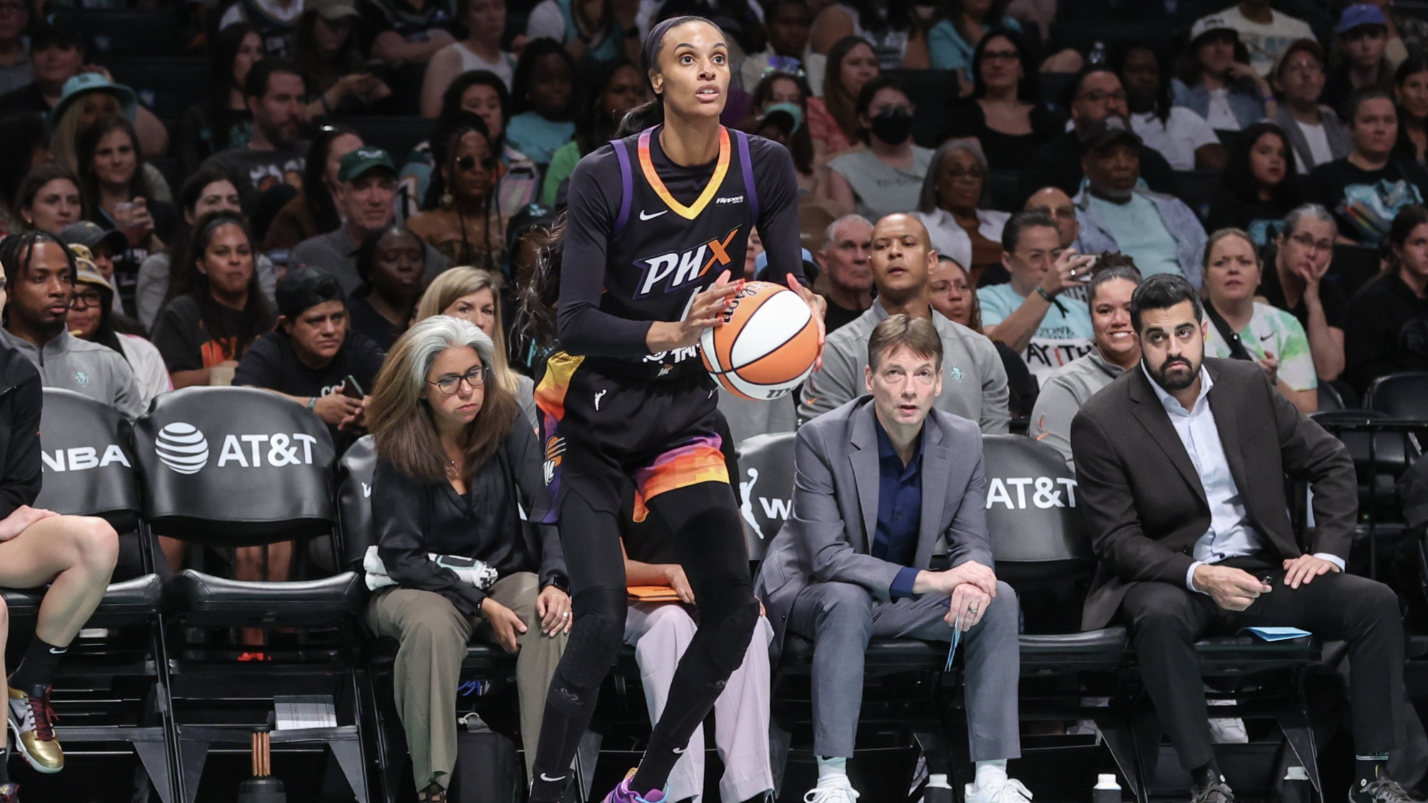 DeWanna Bonner Makes WNBA History In Phoenix Mercury&rsquo;s Loss To Atlanta Dream