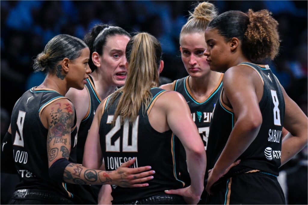 Sabrina Ionescu, Breanna Stewart and Natasha Howard