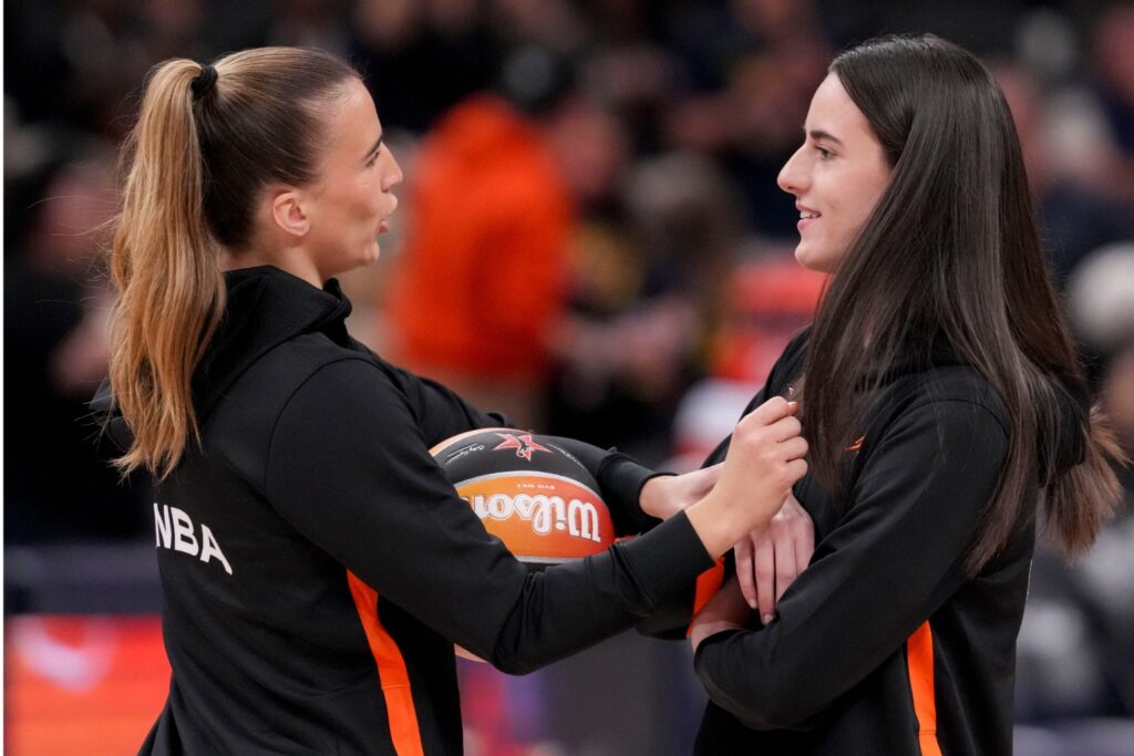 Sabrina Ionescu and Caitlin Clark