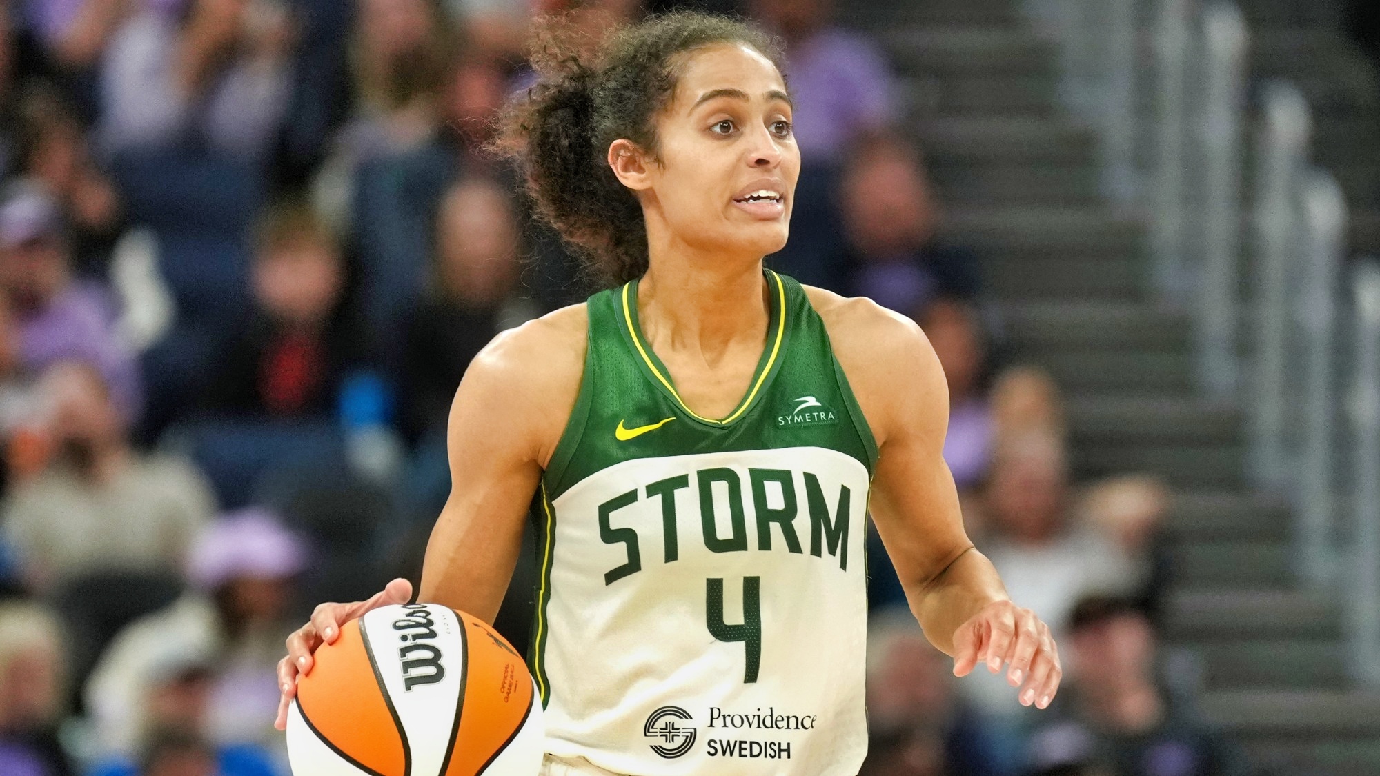 Skylar Diggins Sets WNBA Assist Record As Seattle Storm Blows Out Connecticut Sun