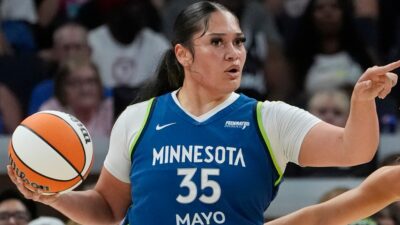 Alissa Pili Gets Warm Welcome From Former Coach After Los Angeles Sparks Trade Ahead Of Fever Clash