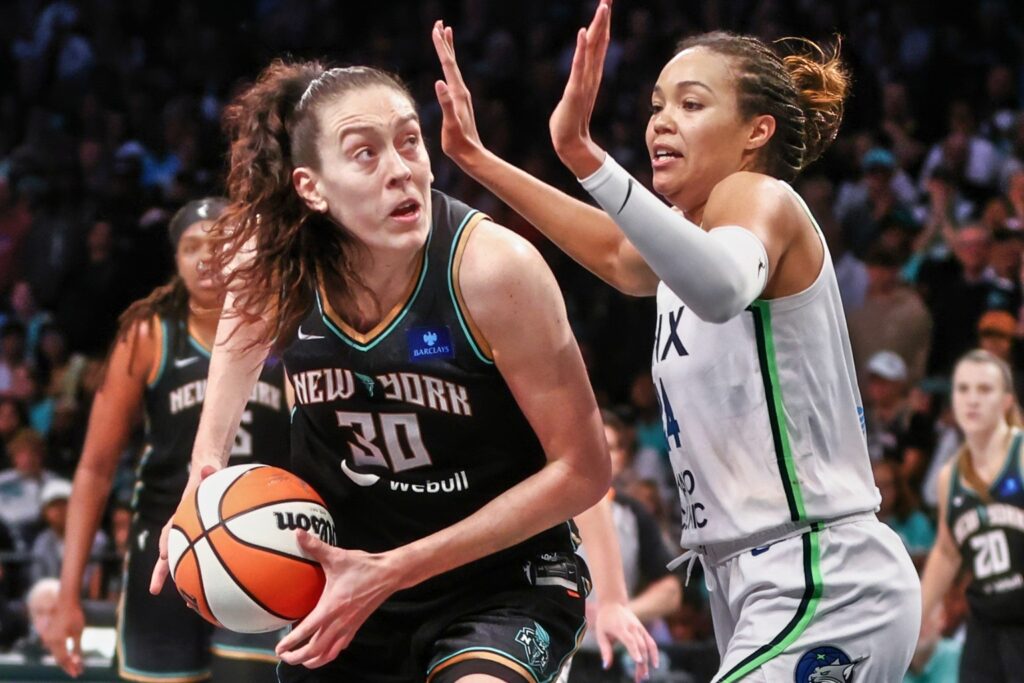 Breanna Stewart and Napheesa Collier