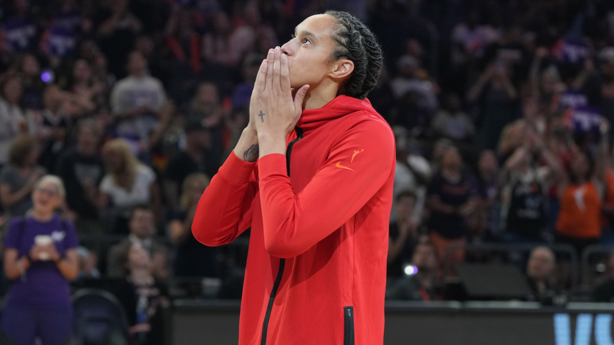Brittney Griner&rsquo;s Heartwarming Post Promotes &lsquo;Pride Is Love&rsquo; Despite Neck Injury Setback