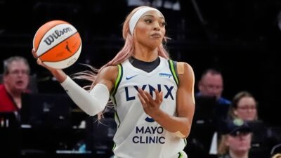 Dijonai Carrington Drops Five-Word Reaction To Silence Minnesota Lynx Mascot Birthday Dance Chatter