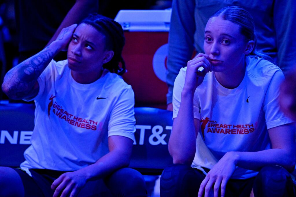 JJ Quinerly and Paige Bueckers