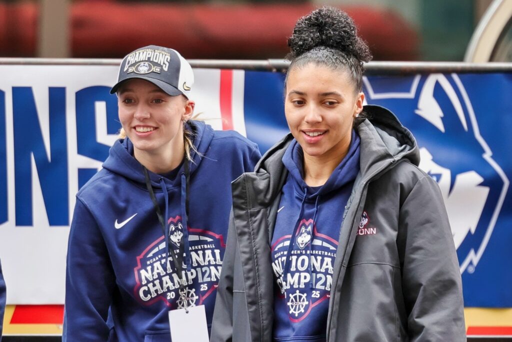 Paige Bueckers and Azzi Fudd