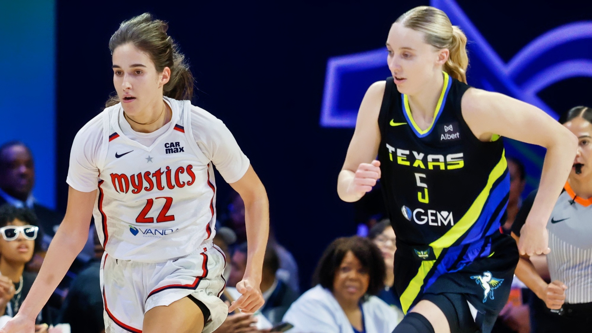 Rookie Sonia Citron Enhances ROY Case With All-Around Showing Against Paige Bueckers