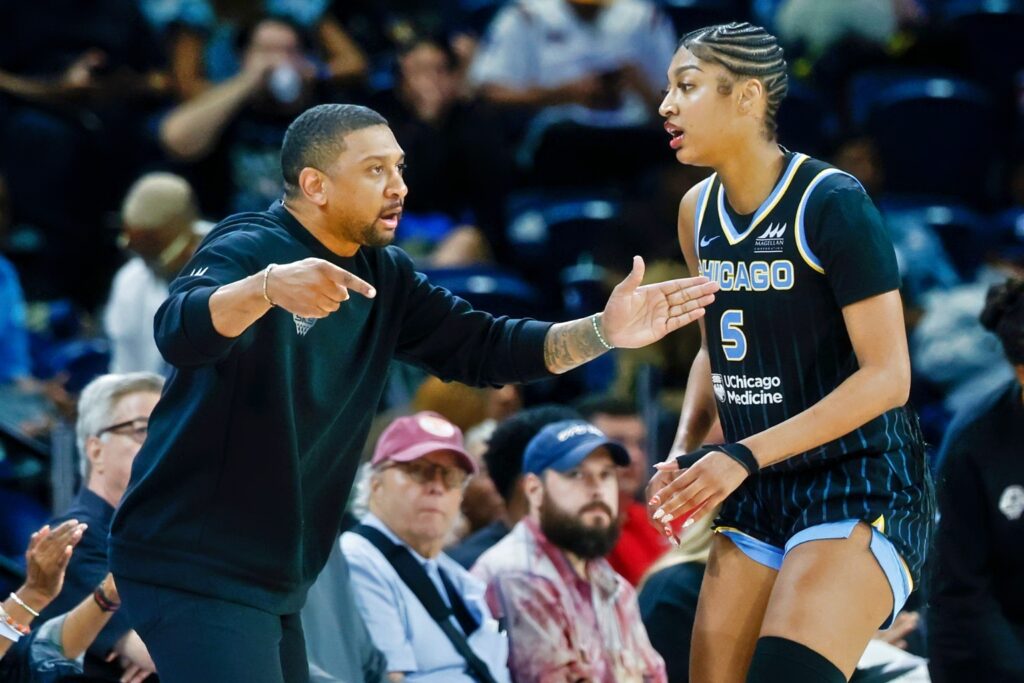 Tyler Marsh and Angel Reese