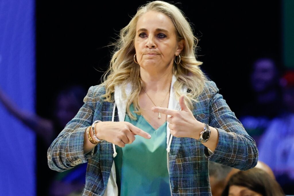 Becky Hammon 