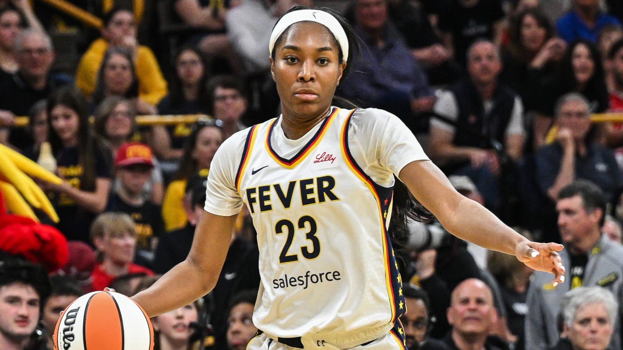 Indiana Fever Sign Bree Hall To Rest-Of-Season Hardship Contract Amid Playoff Push