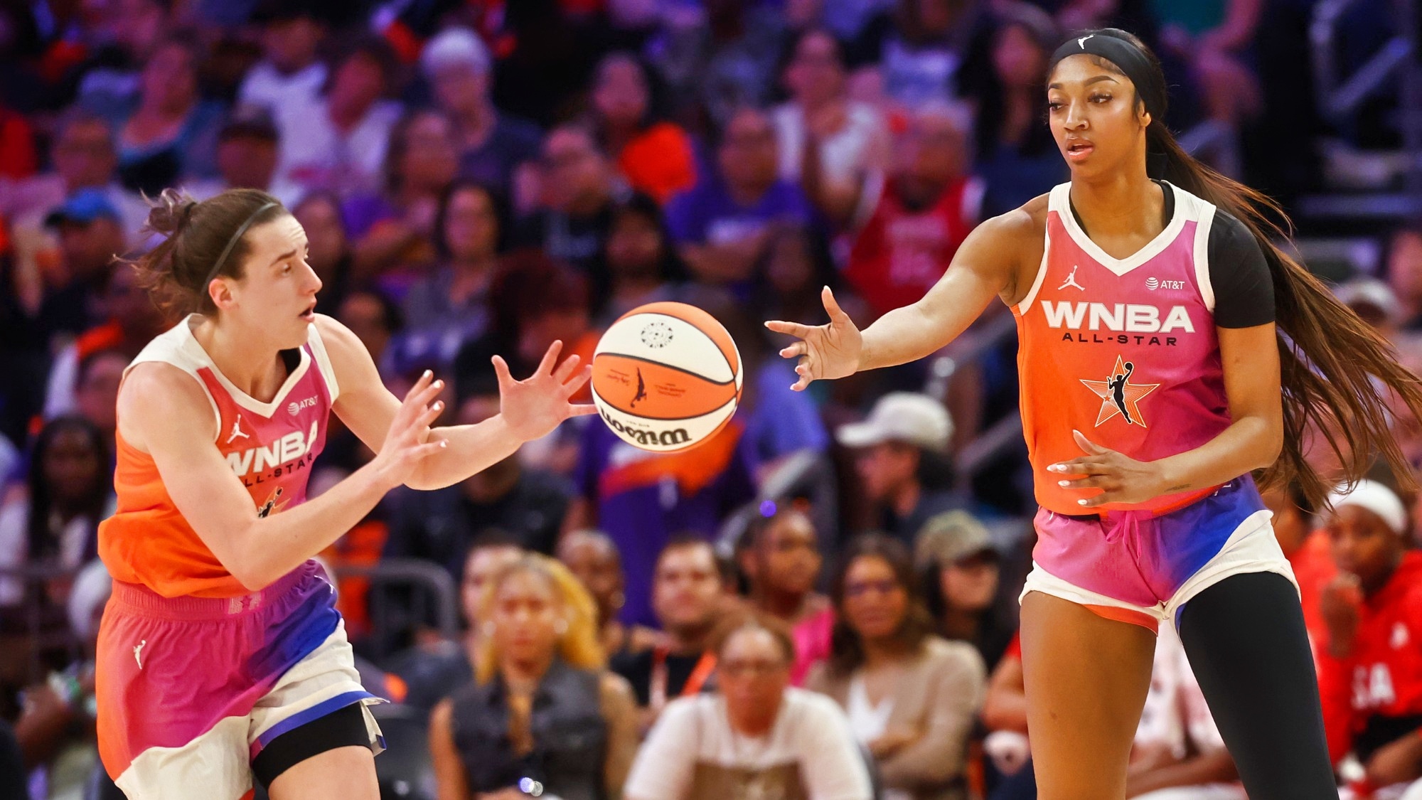 Angel Reese, Caitlin Clark Teaming Up Gets Major Boost From Ex-NBA's Gilbert Arenas Amid Chicago Sky Spat