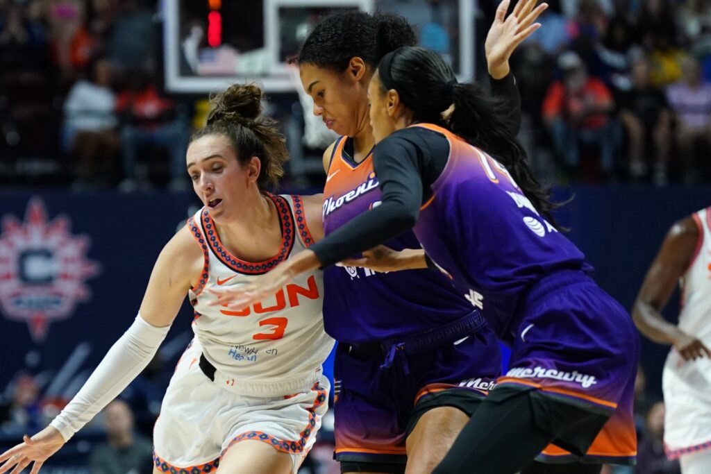 Marina Mabrey, Satou Sabally and DeWanna Bonner