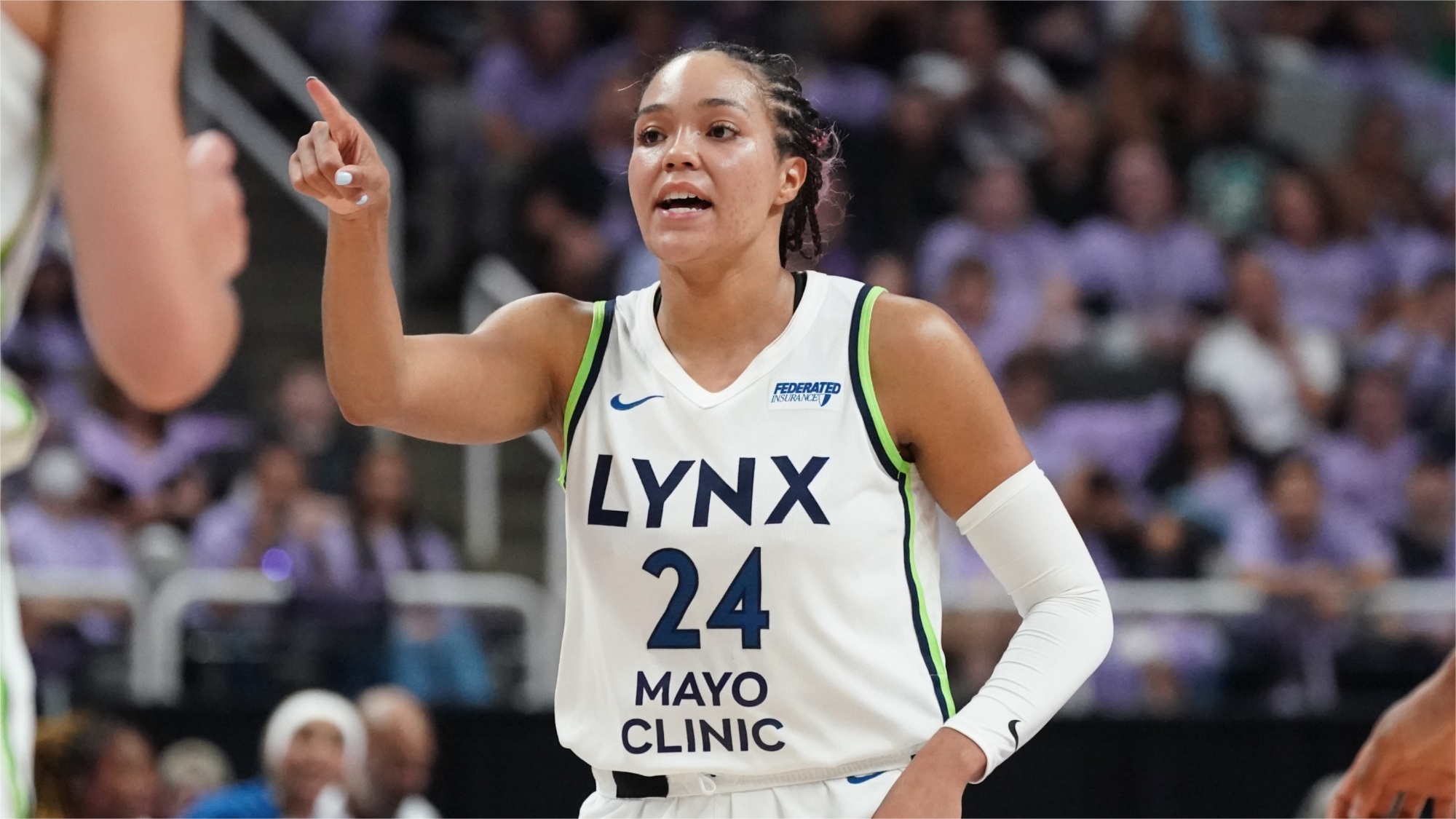 Minnesota Lynx Stun Golden State Valkyries With Epic Comeback To Reach 2025 WNBA Semifinals