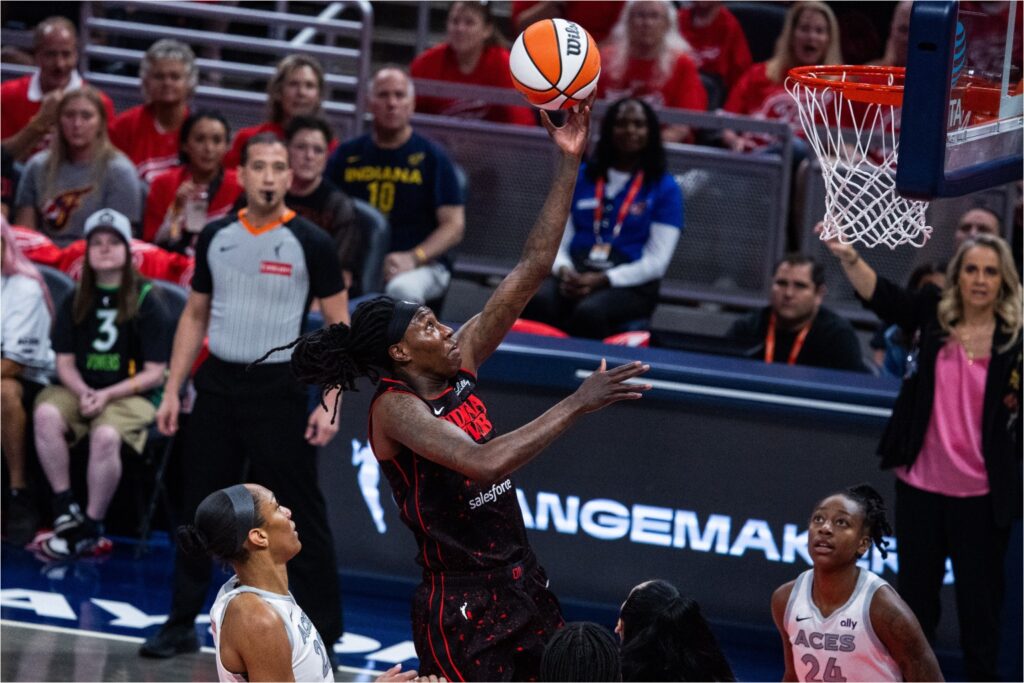 Natasha Howard And A'ja Wilson