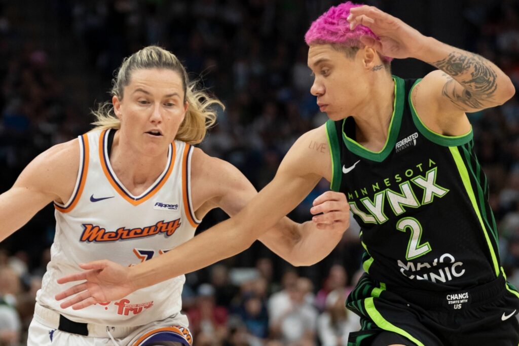 WNBA Playoff: Sami Whitcomb and Natisha Hiedeman