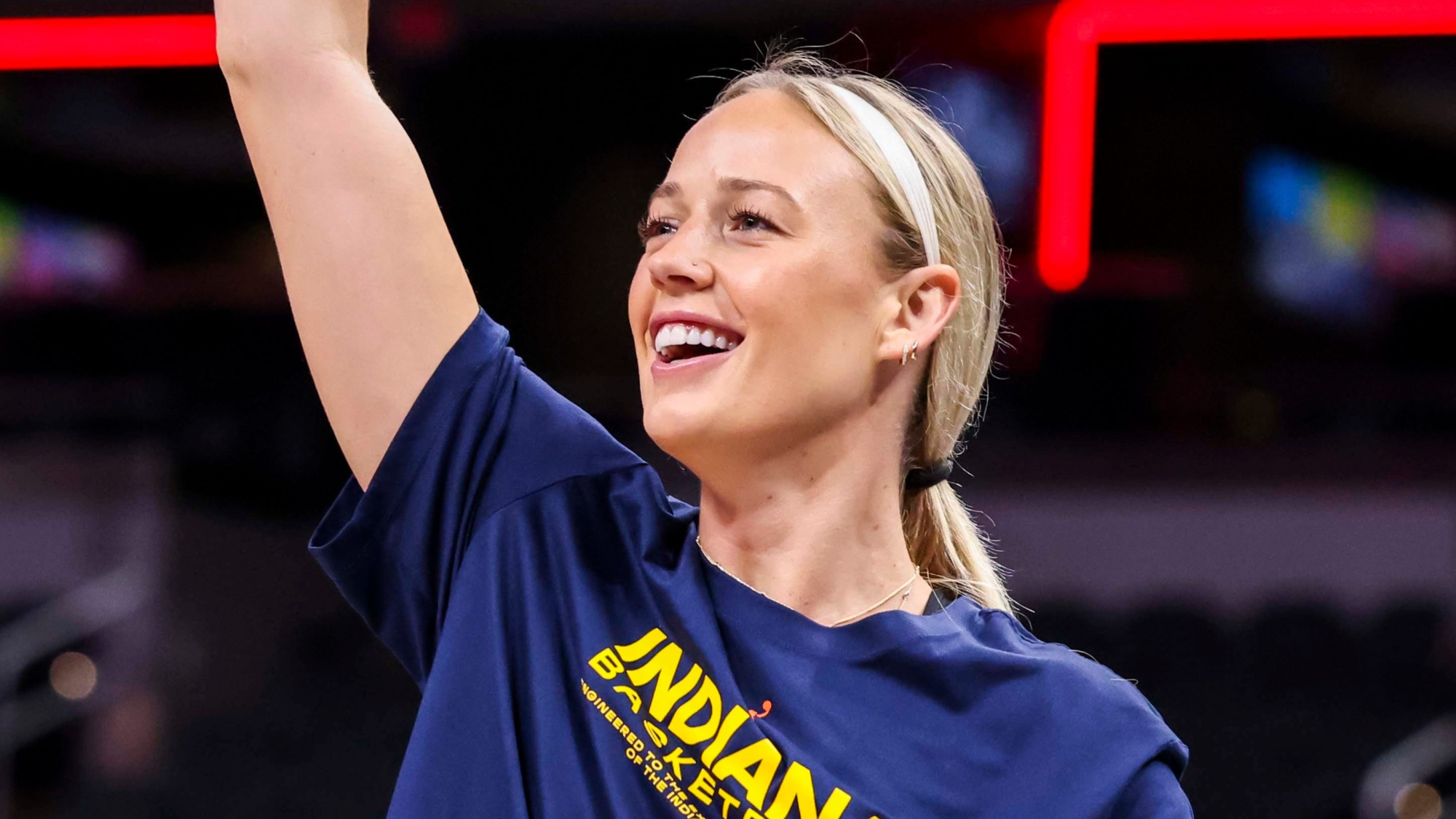 Sophie Cunningham Defends WNBA Officials After Indiana Fever&rsquo;s Game 4 Win Over Las Vegas Aces