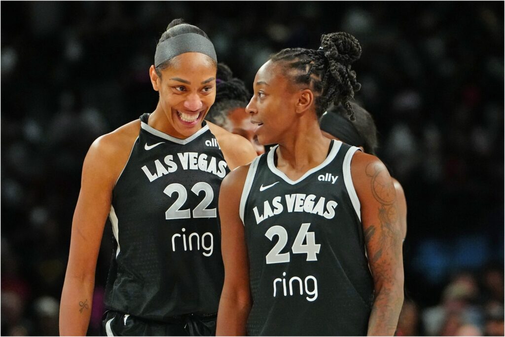 A'ja Wilson And Jewell Lloyd