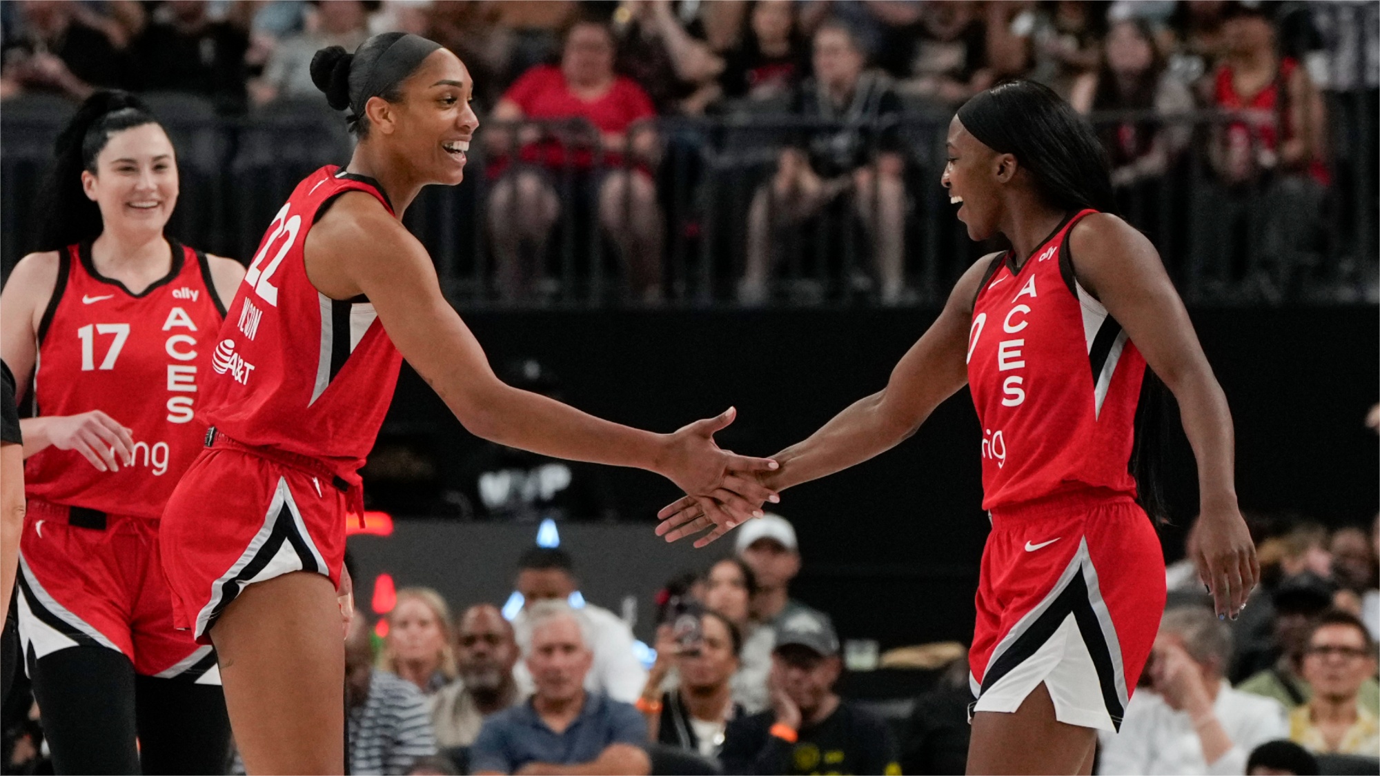 A'ja Wilson and Jackie Young