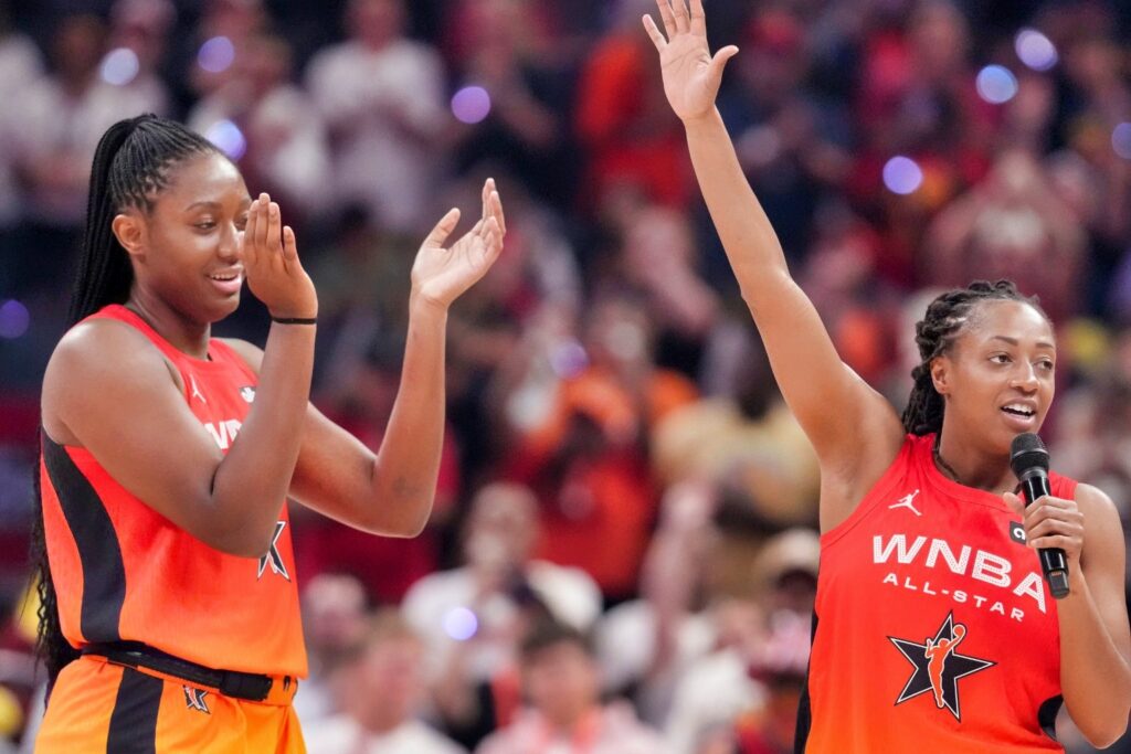 Aliyah Boston and Kelsey Mitchell