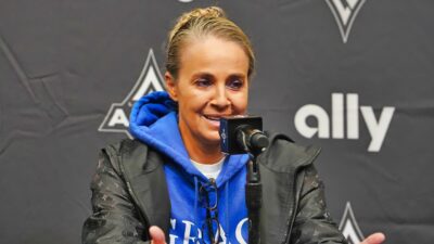 Becky Hammon Delivers Emotional Tribute To Team Bonding During Post-Game Interview