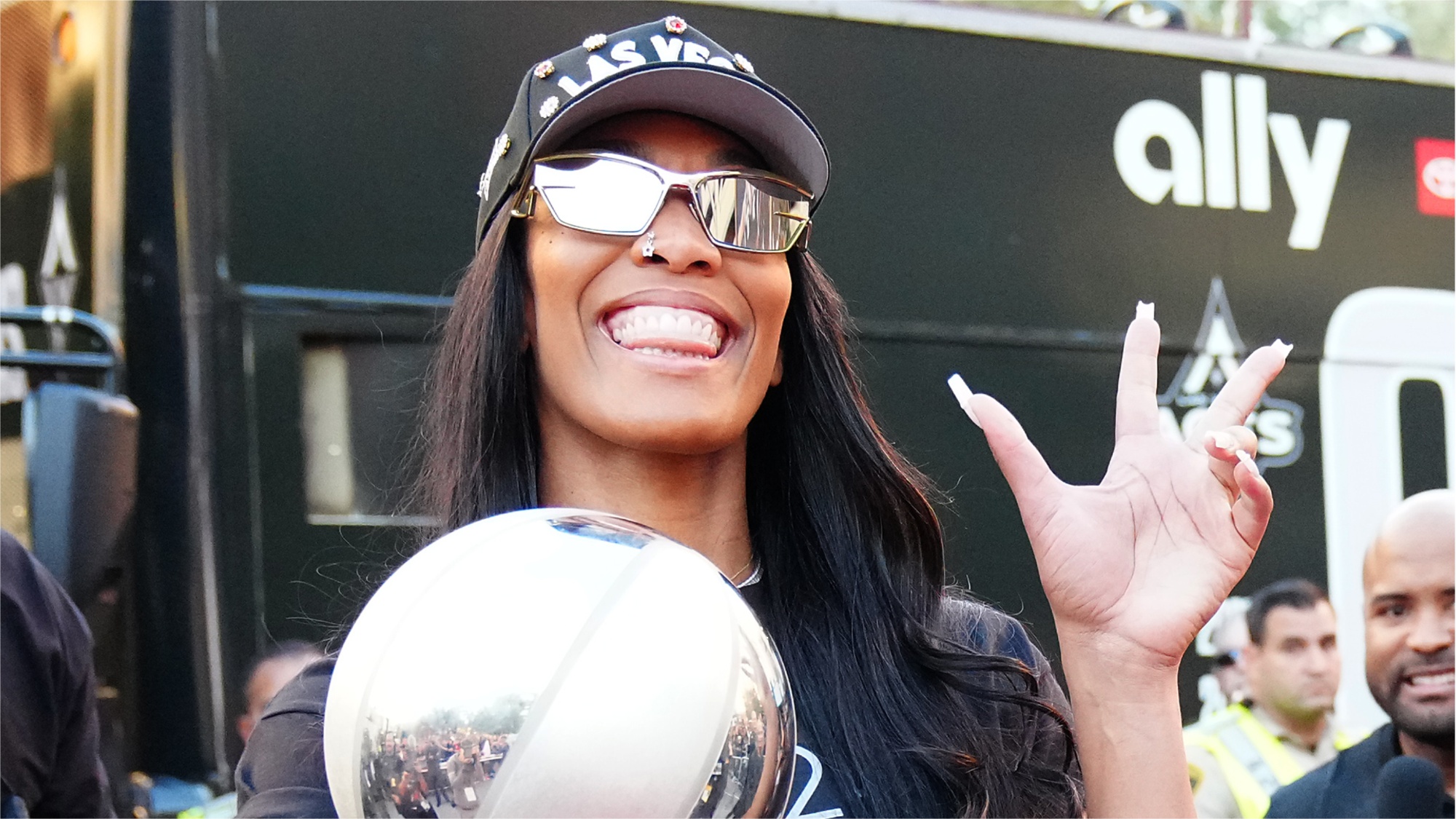 A'ja Wilson Bursts Into Laughter At Her Goggles Antics While Rewatching Las Vegas Aces&rsquo; 2025 Championship Press Conference
