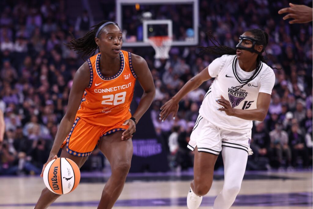 Migna Toure and Tyffaney Hayes