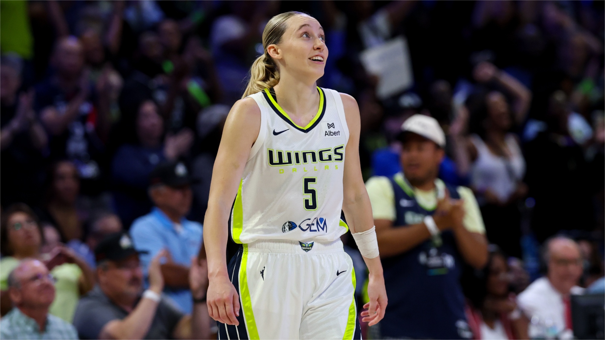 Cameras Caught Paige Bueckers Posing With Navy Band At UConn Season Opener Game