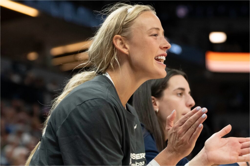 Sophie Cunningham and Caitlin Clark