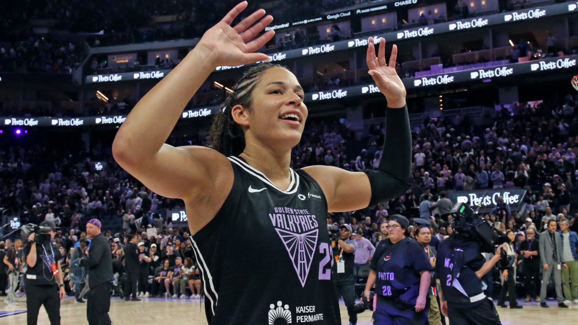 Veronica Burton Earns Spot At USA Basketball Senior Camp After Valkyries Breakout Season