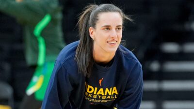 Analyst Predicts Caitlin Clark's Starting Role On Team USA Amid Kara Lawson's Coaching Uncertainties