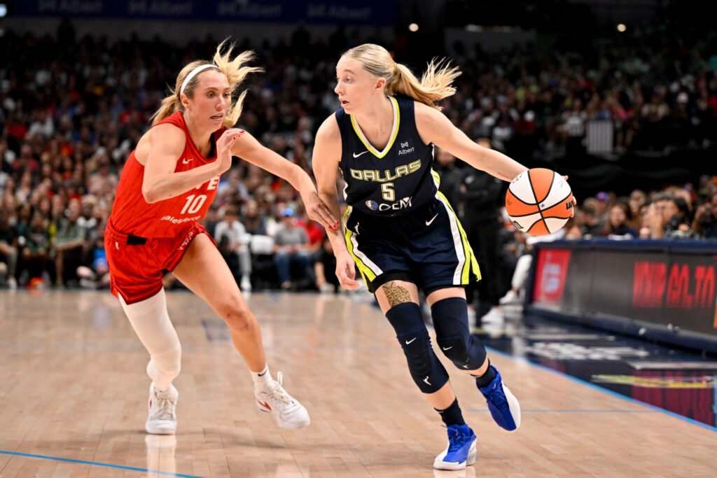 Lexie Hull and Paige Bueckers