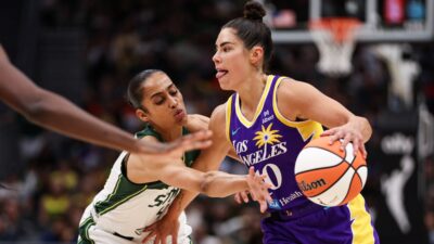 A source familiar with the WNBA CBA negotiations told @ICYMIwithKW:The league proposed several offers that significantly raise player pay and introduce a new compensation structure designed to increase salaries as league and team revenues grow.Here is what the W proposed: pic.twitter.com/CnV1nr1dej&mdash; Khristina Williams (@Khristina) December 1, 2025