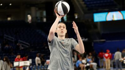 Breanna Stewart Raises Eyeballs As Early Unrivaled Appearances Reveal Concerning Issues With Her Game
