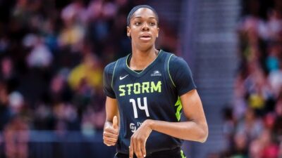 Dominique Malonga Thrills The Crowd With Thundering Dunk As Breeze BC Continues Its Merry Run