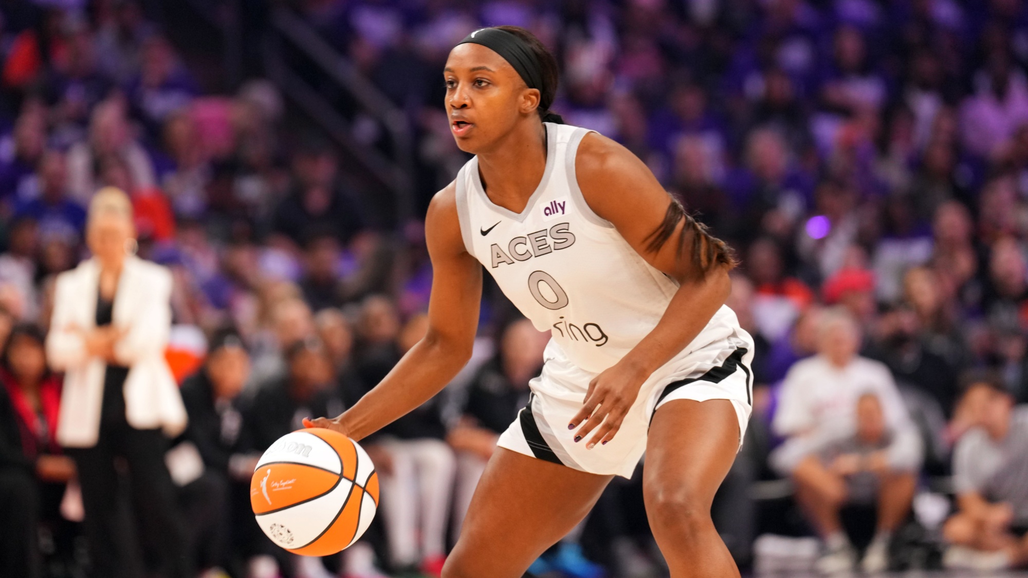 Jackie Young Leads Laces BC To Dominant Win Over Rose BC Handing Chelsea Gray Another Unrivaled Loss