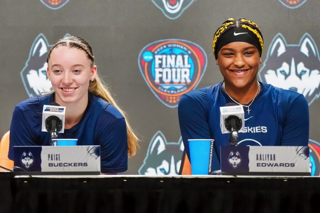 Paige Bueckers and Aaliyah Edwards