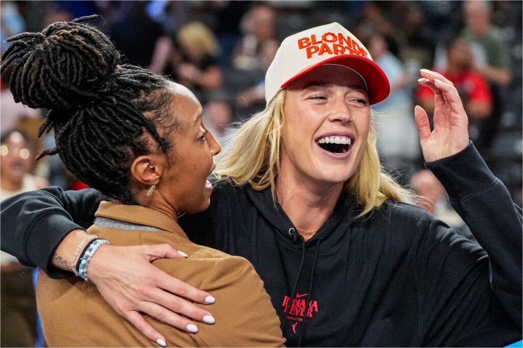 Sophie Cunningham and Briann January