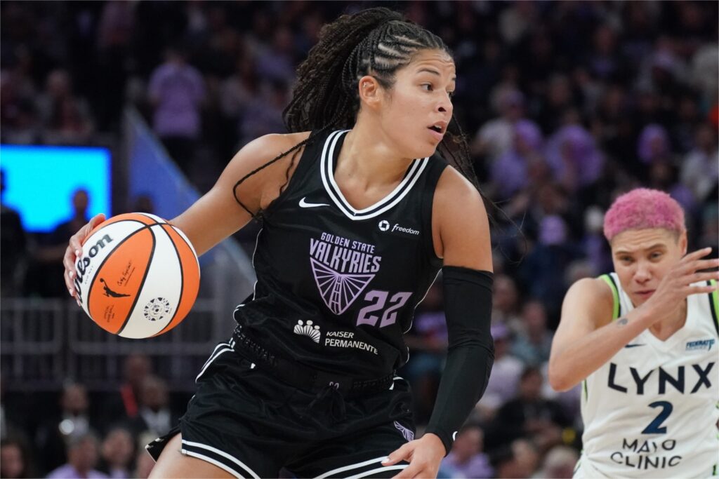 Veronica Burton and Natisha Heideman