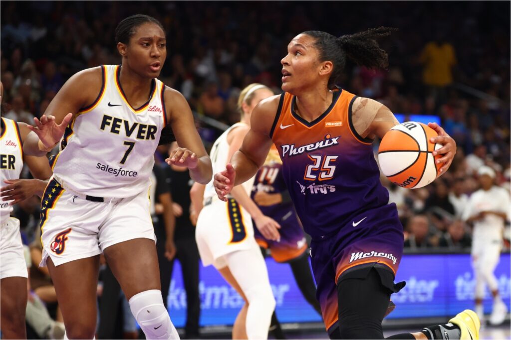 Alyssa Thomas and Aliyah Boston