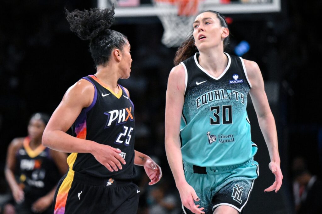 Alyssa Thomas and Breanna Stewart