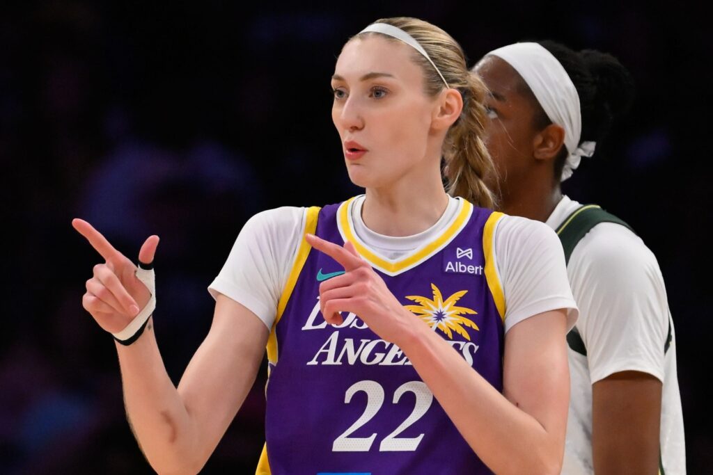 Cameron Brink and Dominique Malonga