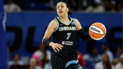 Chennedy Carter Re-ignites Chicago Sky Memories Supporting Teresa Weatherspoon In Special Unrivaled Appearance