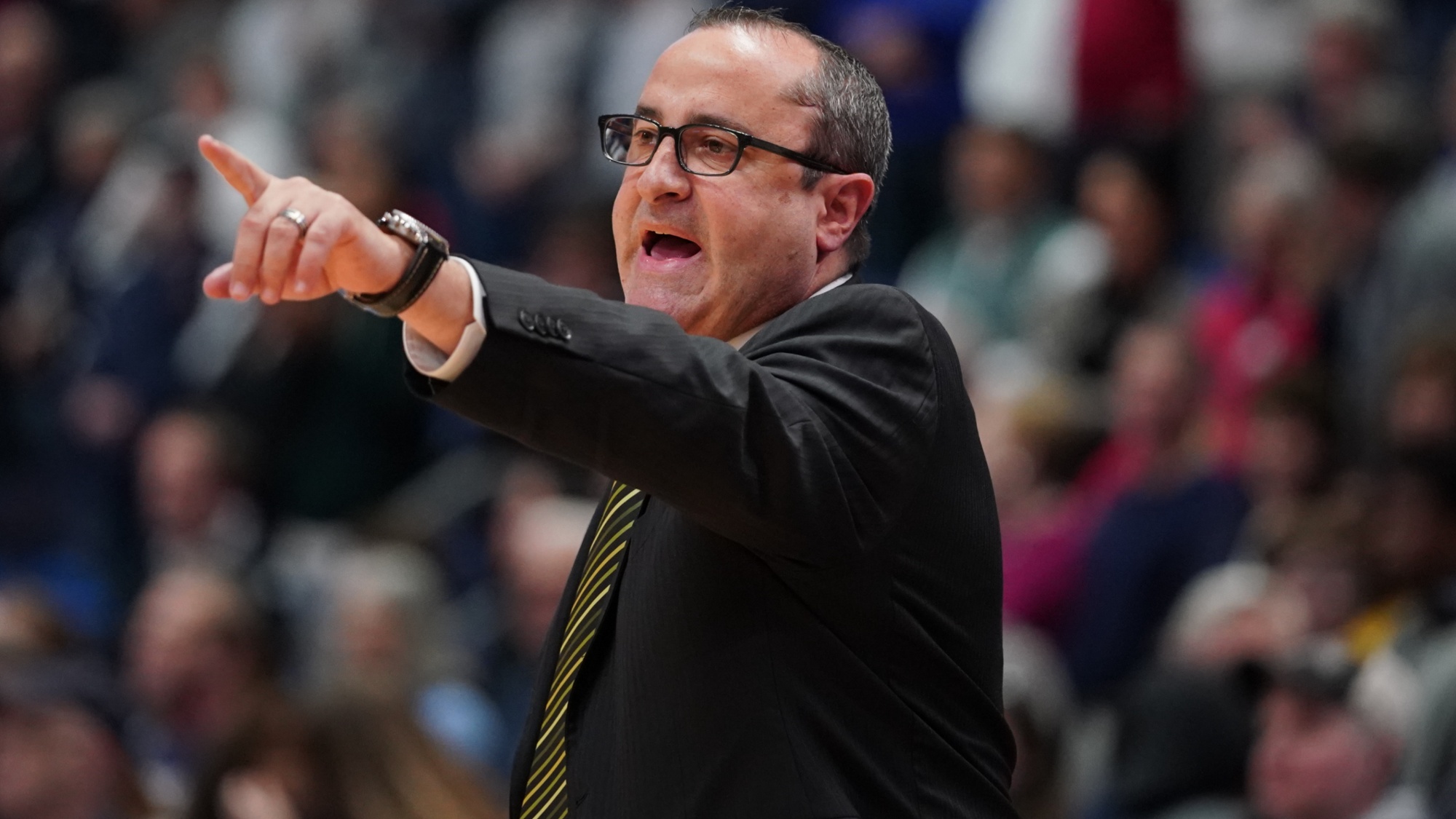 Jose Fernandez Sets Championship Expectation For Dallas Wings While Praising Paige Bueckers