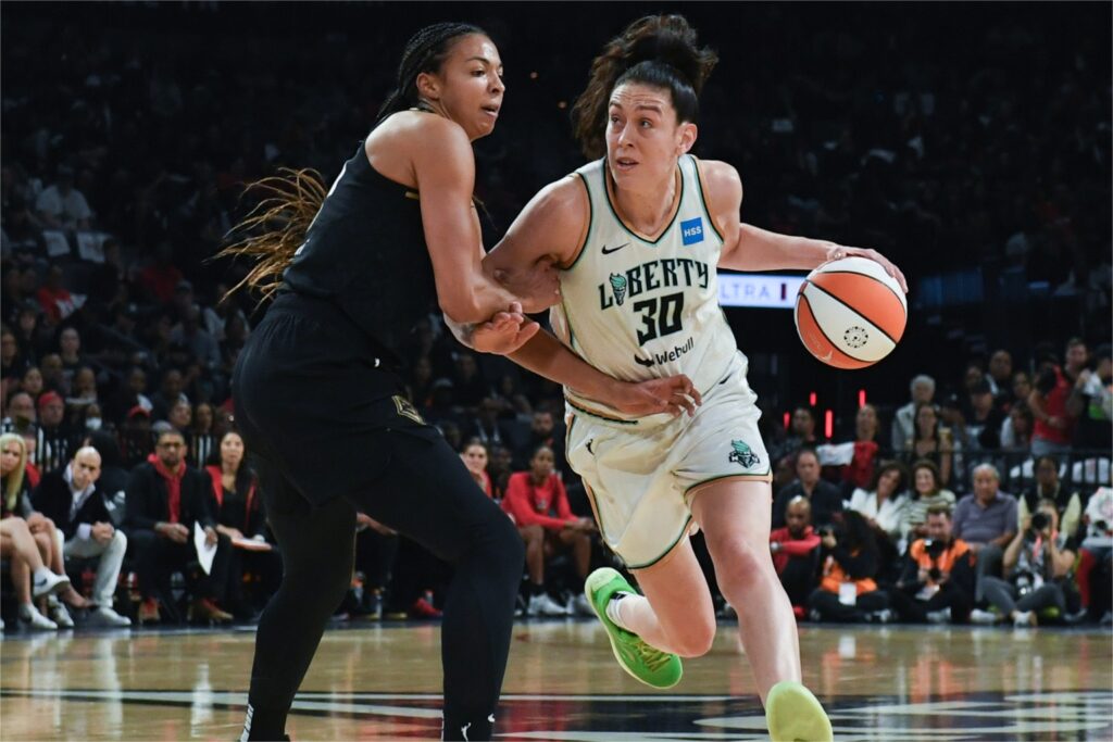 Kiah Stokes and Breanna Stewart