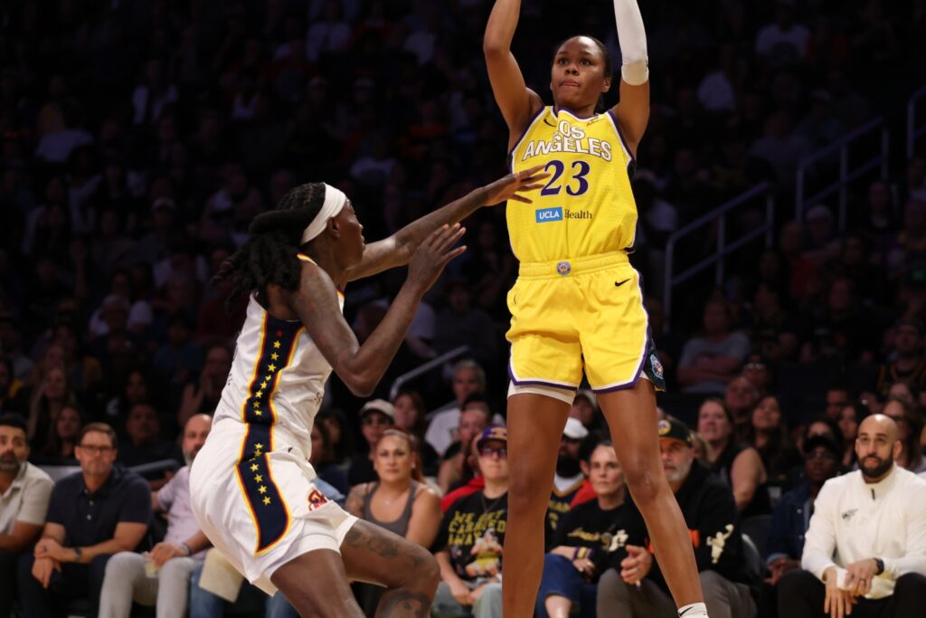 Natasha Howard and Azura Stevens