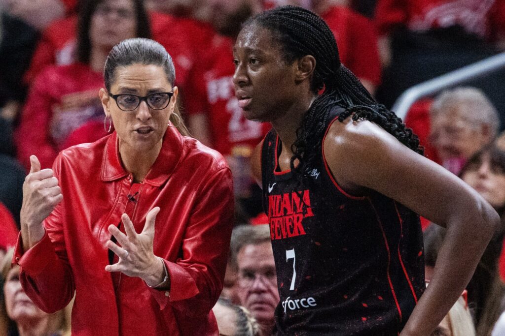 Stephanie White and Aliyah Boston