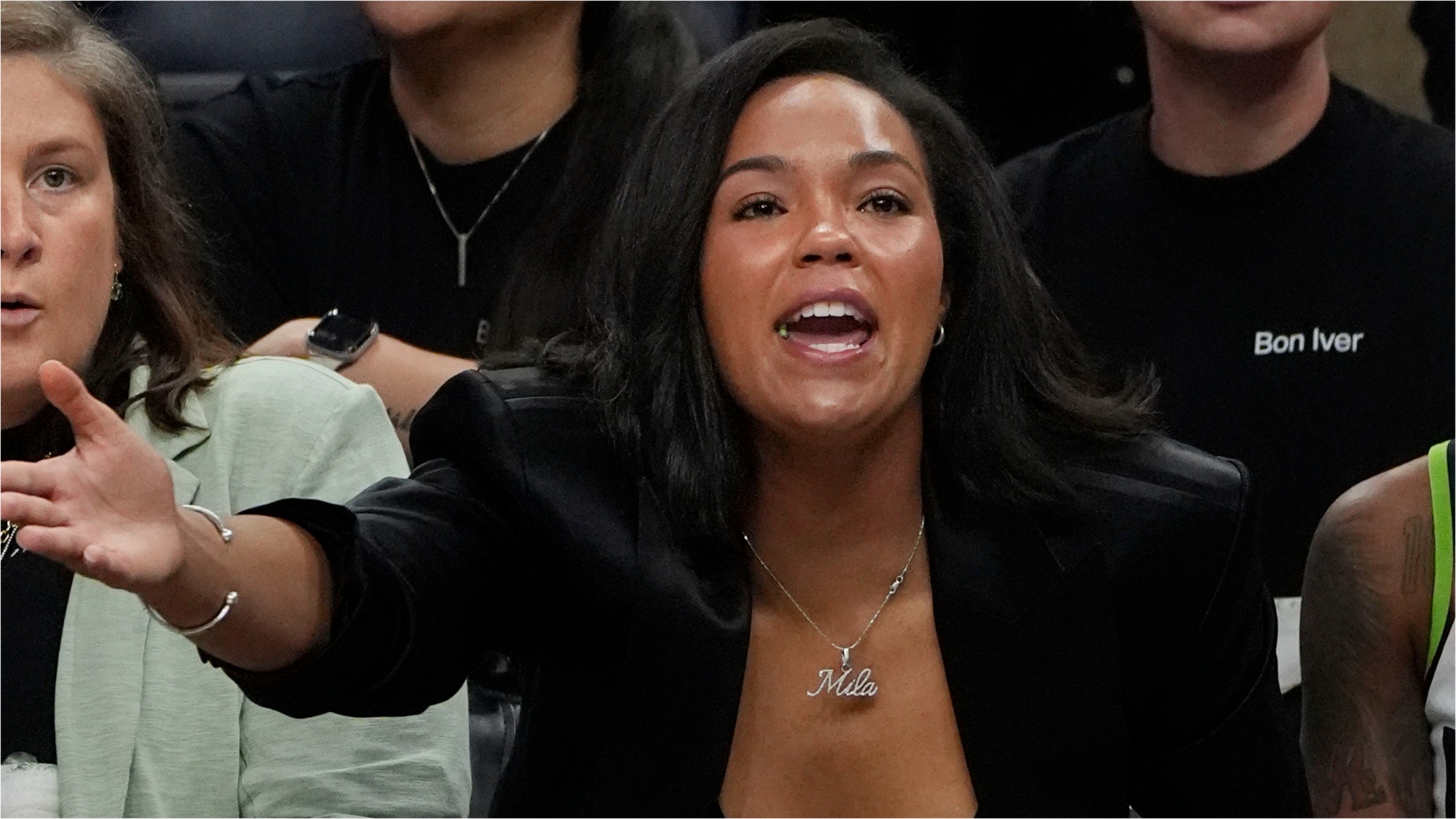 Napheesa Collier Spotted With Cast & Scooter At Hopkins Basketball Camp Raising Minnesota Lynx Injury Concerns